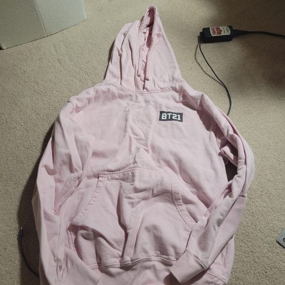 OFFICIAL bts × antisocial social club pink hoodie - Picture 4 of 4